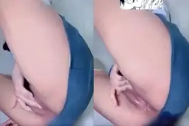 Pamer Aksi Cewek Manis Main Sextoy Malam